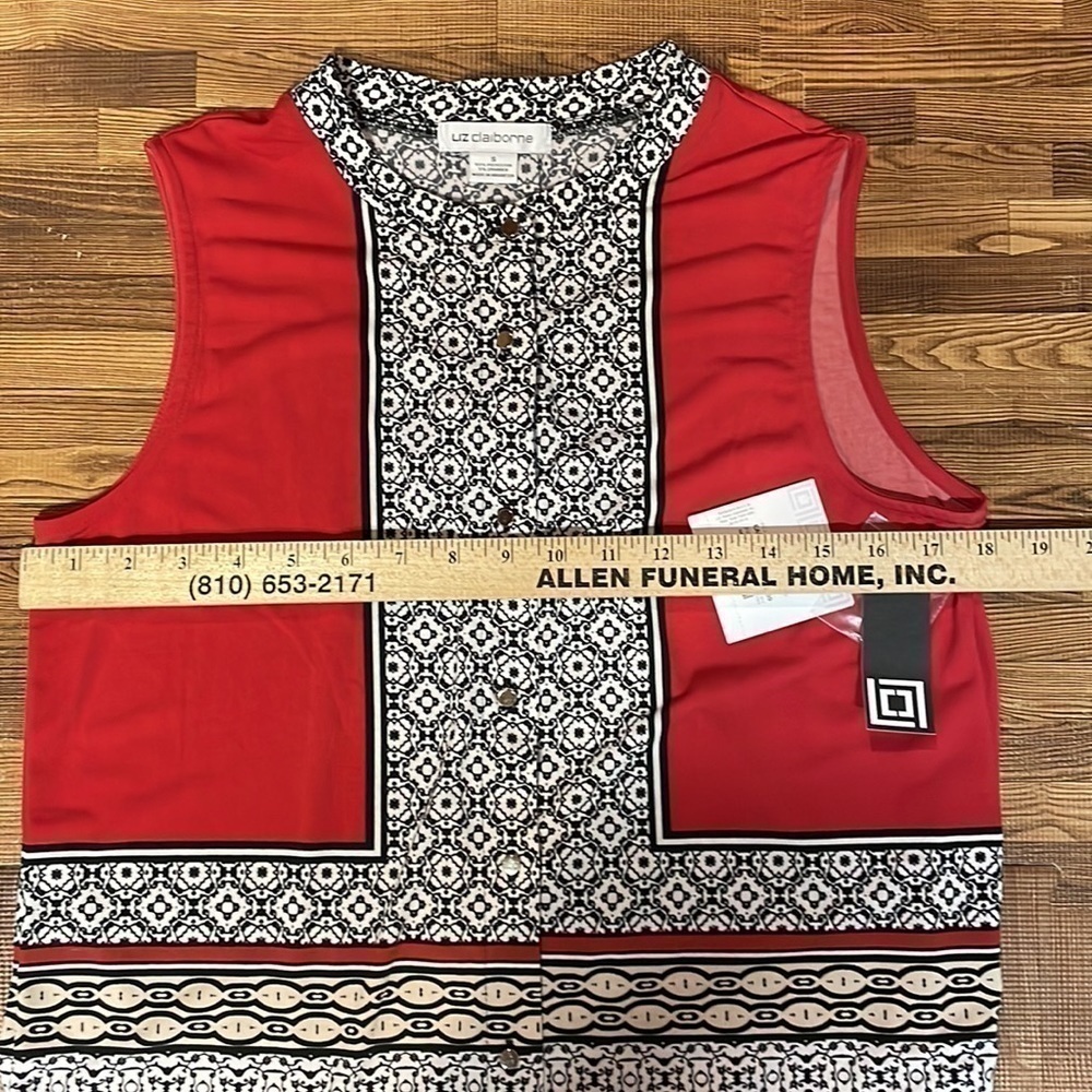 Liz Claiborne women’s sleeveless blouse. Size S. Black/red/white. - Picture 5 of 7